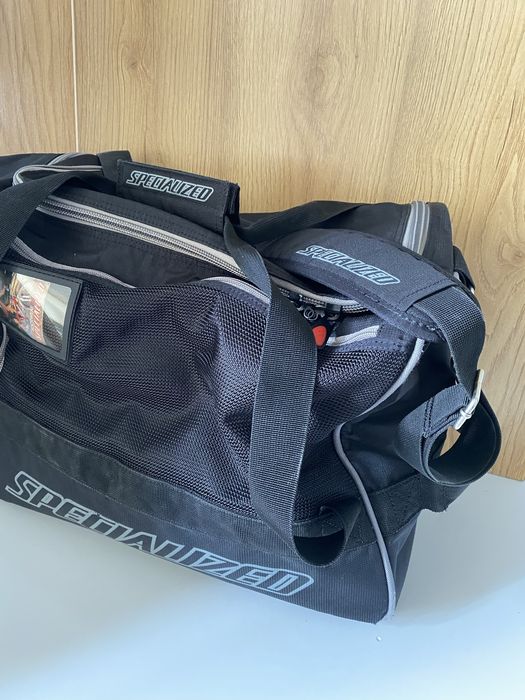 Geanta specialized profesionala pentru transport echipament bicicleta