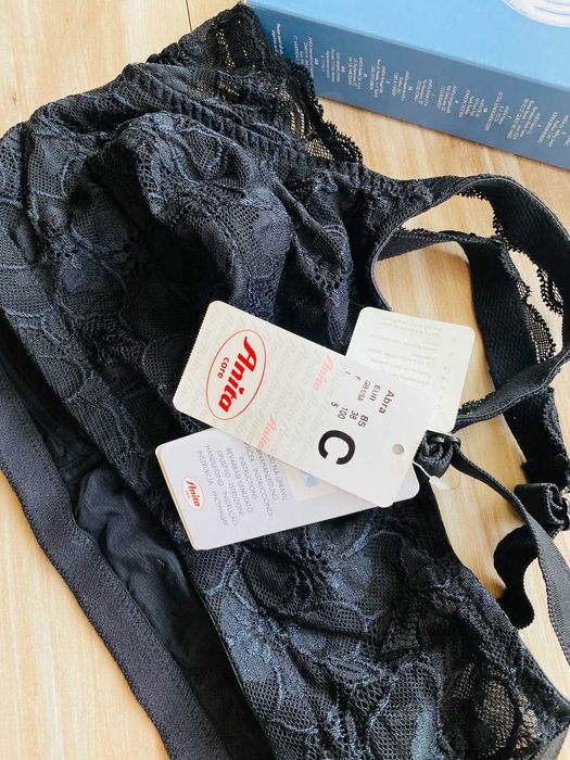 Бюстгальтер с кармашками для протезов