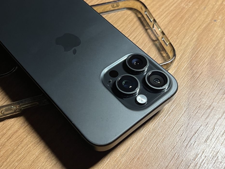 iPhone 15 Pro Max 256 GB Black Titanium Negru