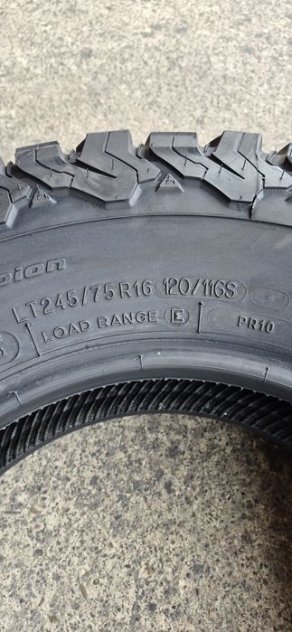 4 anvelope  iarna BFGoodrich 245/75/16.Pretul este pe bucata.