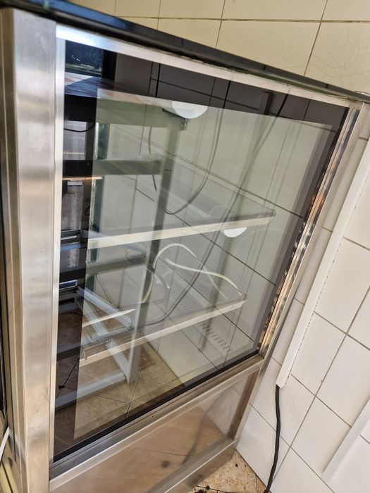 Топла витрина голяма