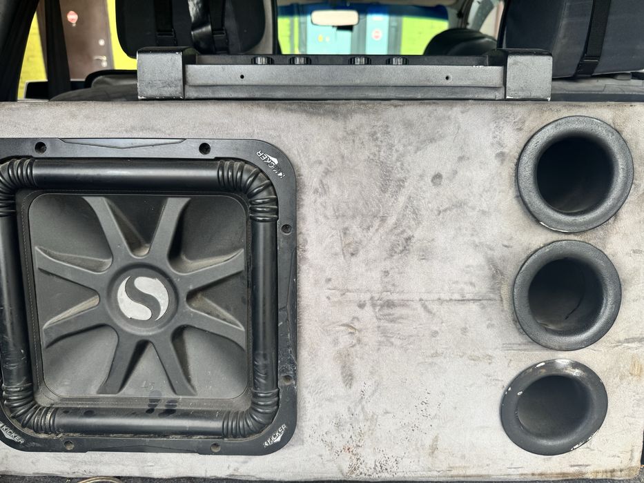 Продам Сабвуфер Kicker l5