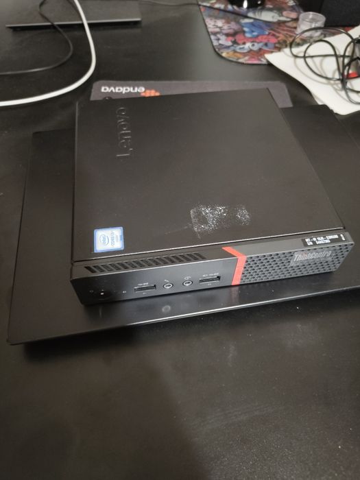 Lenovo ThinkCenter M700