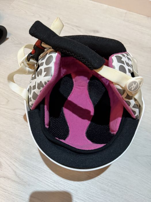 Vand casca schi dama Rossignol