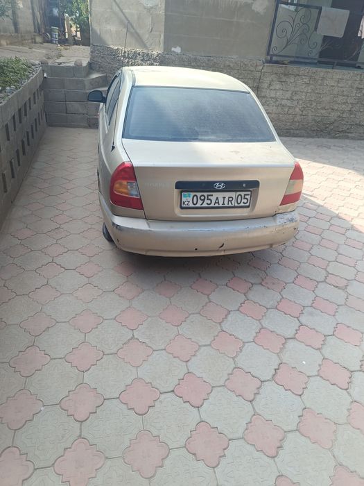 Хуйндай Акцент 2001 жылгы