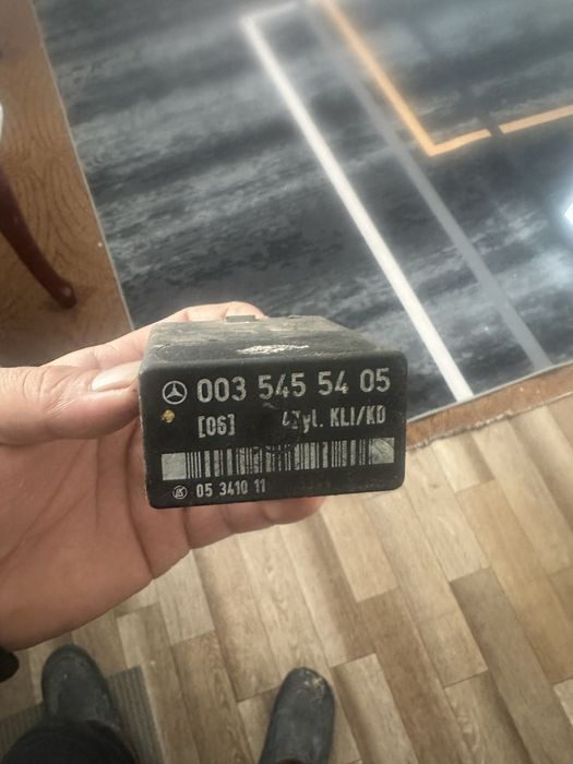 Реле бензанасоса мерседес