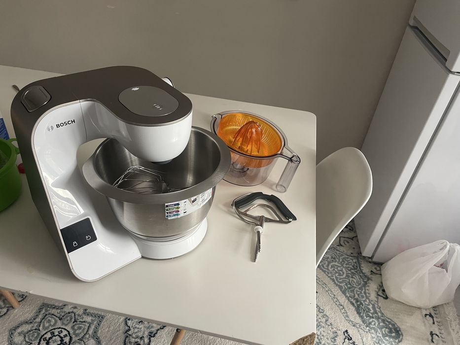 Bosch MUM5 кухонный комбайн