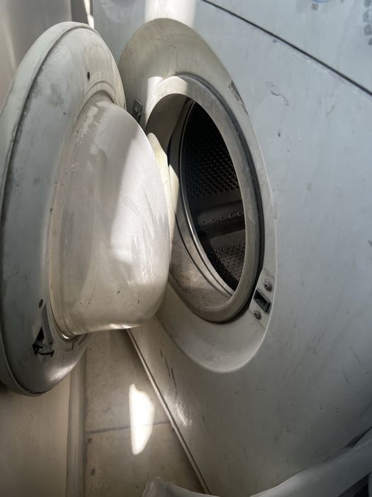 Стиральная машина indesit