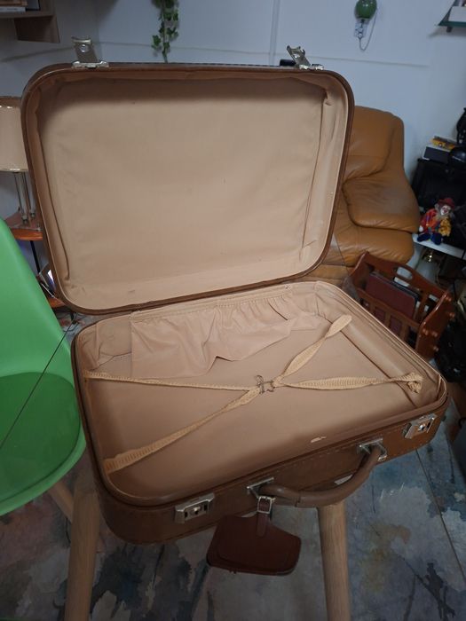 Geamantan valiza vintage