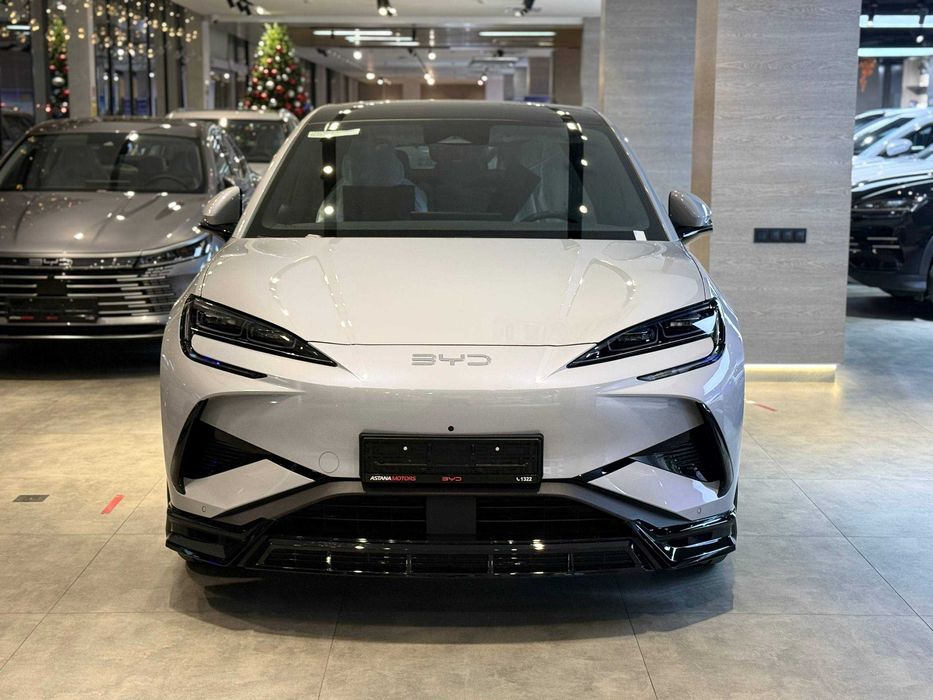 Byd Sealion 7 567 km masofa yura oladigan 2025 yil Sotuvda mavjud!