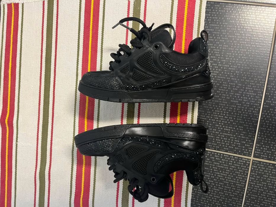 Lv skate swaroski full black