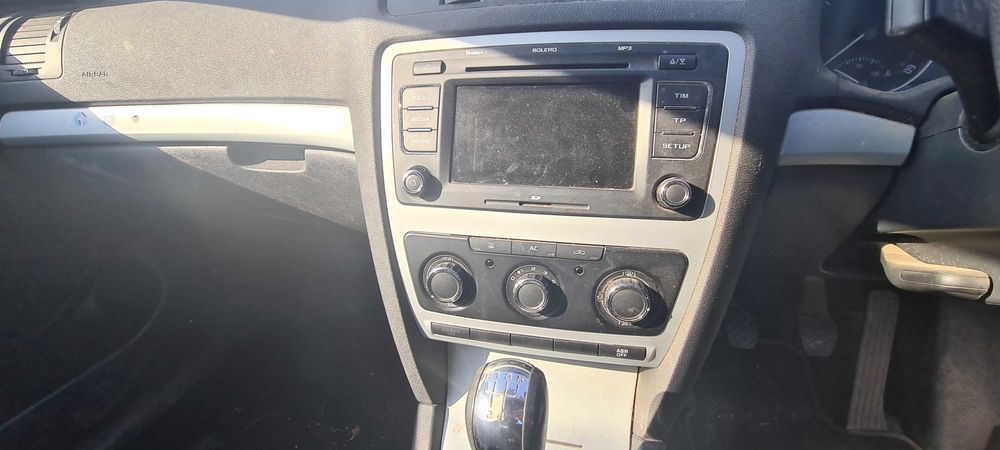Skoda Octavia, на части.