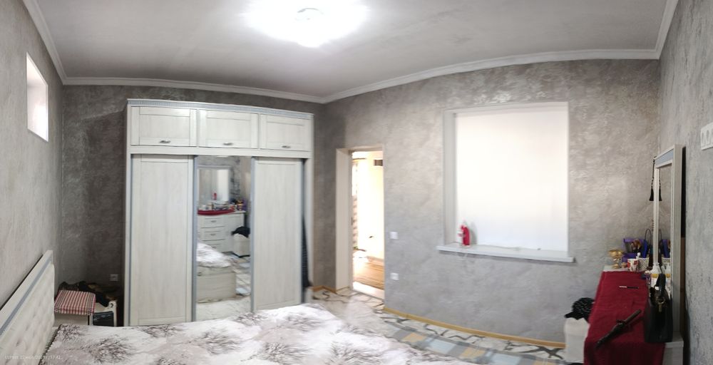 Уй ховли сотилади.