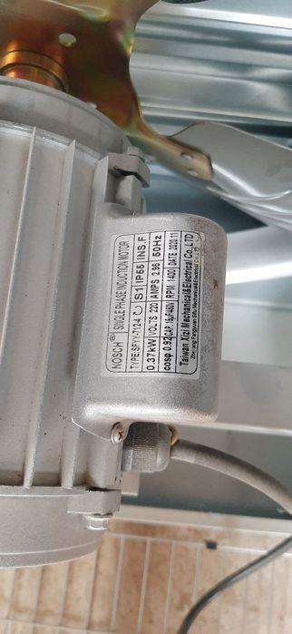 Вентилятор 220V для фермы и курятников