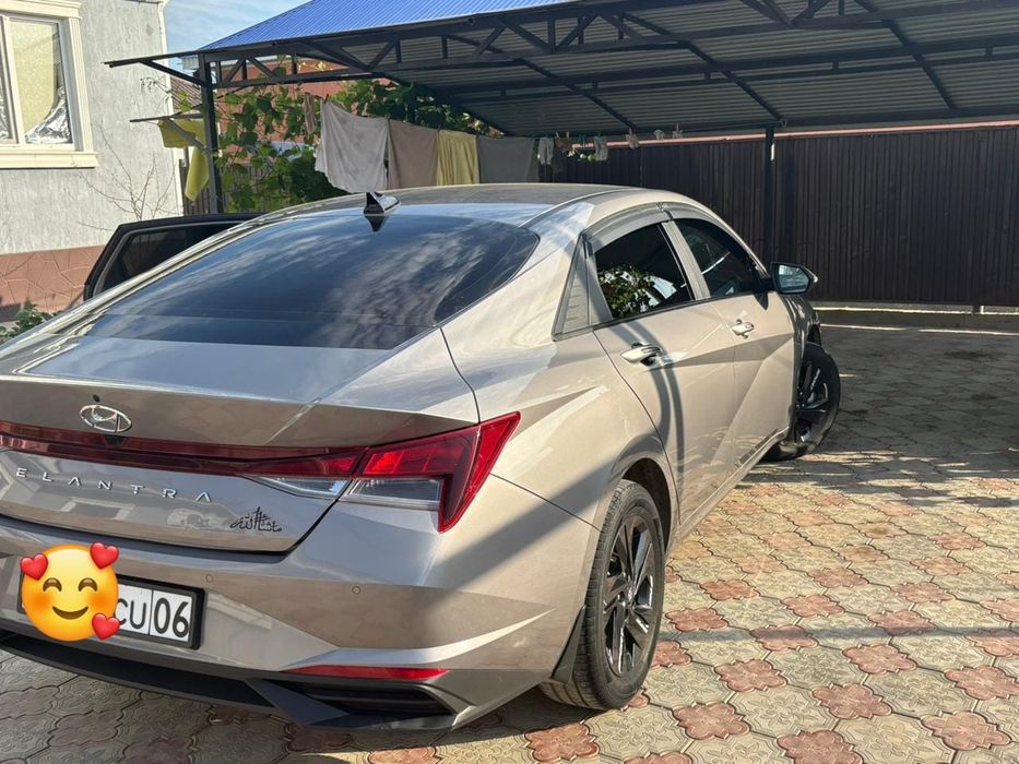 Huyndai Elantra 2023