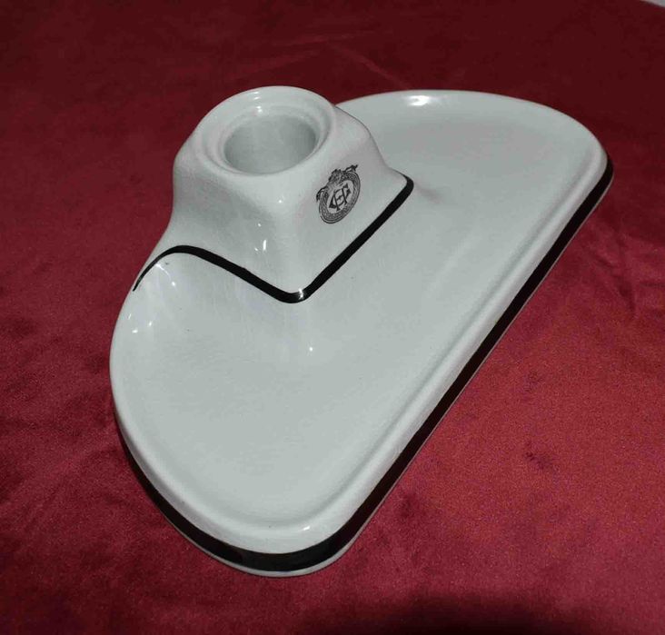 Порцеланова мастилница с маркировки