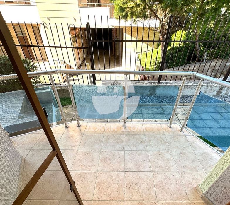 Продава се Тристаен апартамент в Свети Влас - 97 кв.м за 1186 €/кв.м - Снимка #11