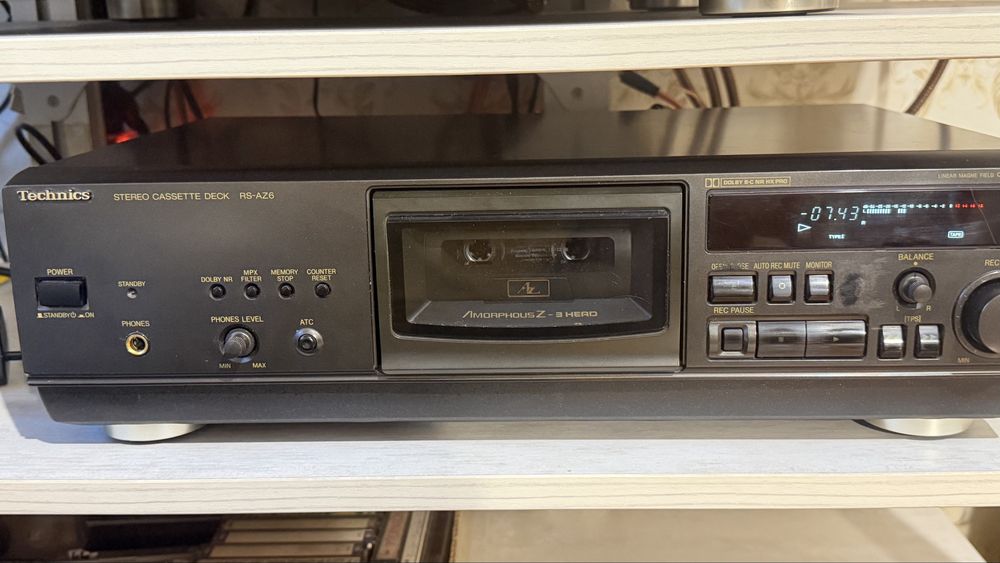 Продам кассетную деку Technics AZ6