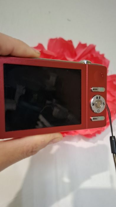 Sanyo T1496 Компактет дигитален фотоапара