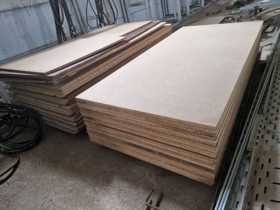 ДСП размером 1900×900 мм