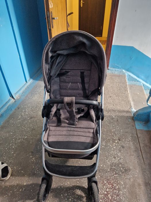 Продается детская коляска