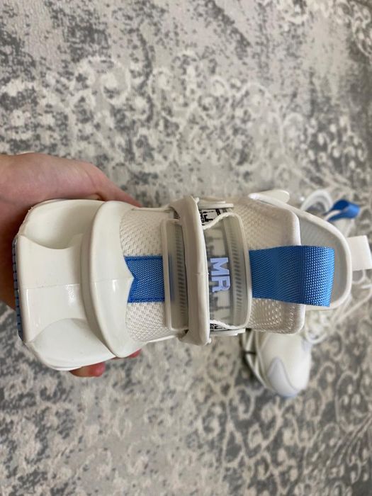 Продам мужские кроссы