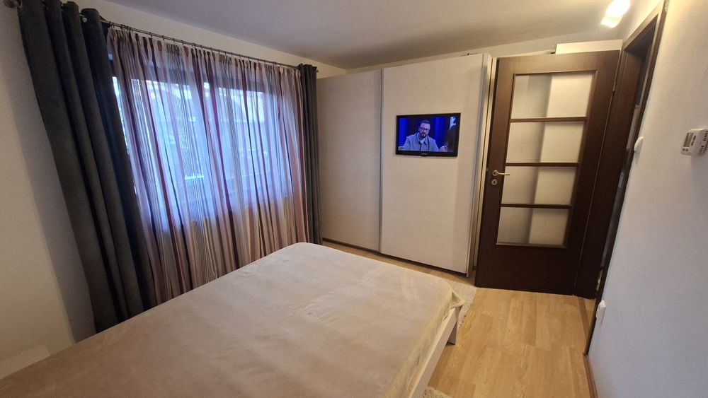 Închiriez apt.2 camere  Împ.Traian