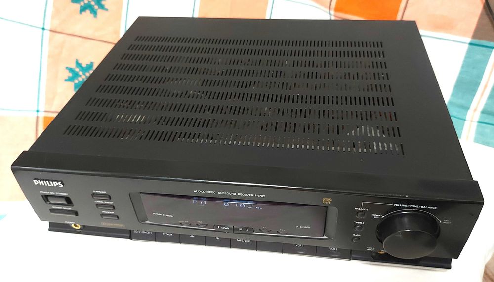 Philips amplificator cu radio model FR 732 00