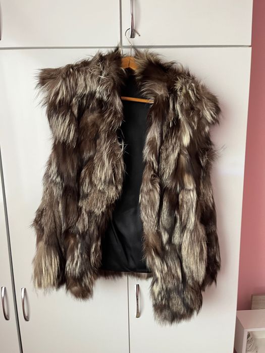 Кожен елек от сребърна лисица