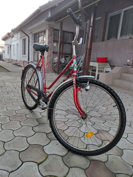 Bicicletă damă cu 3 viteze