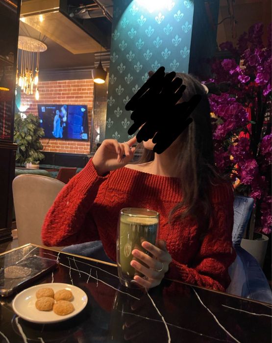 Джемпер свитер красный