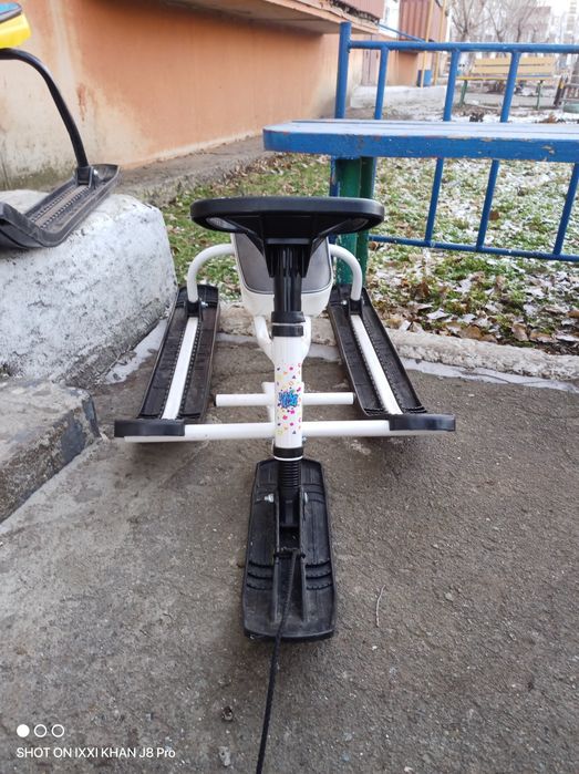 Продам 2 снегоката за 20 тыс