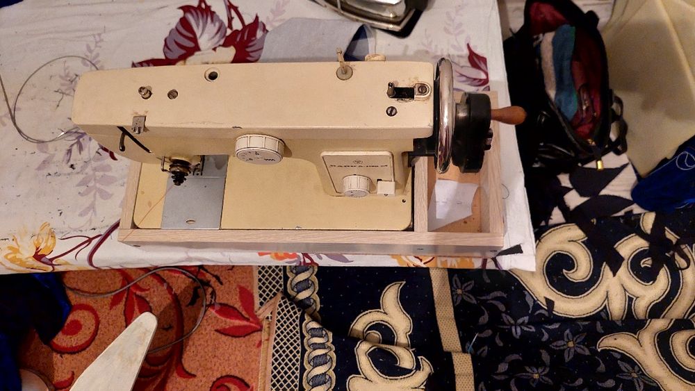 Швейная машина сатылады