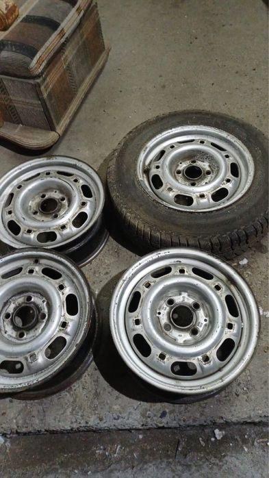 Продам диски на фольксваген