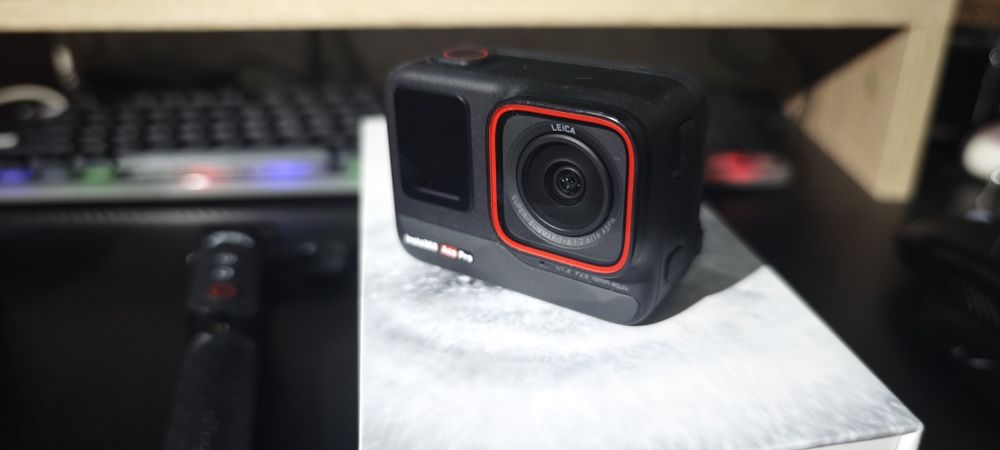 Insta360 Ace Pro, полный комплект