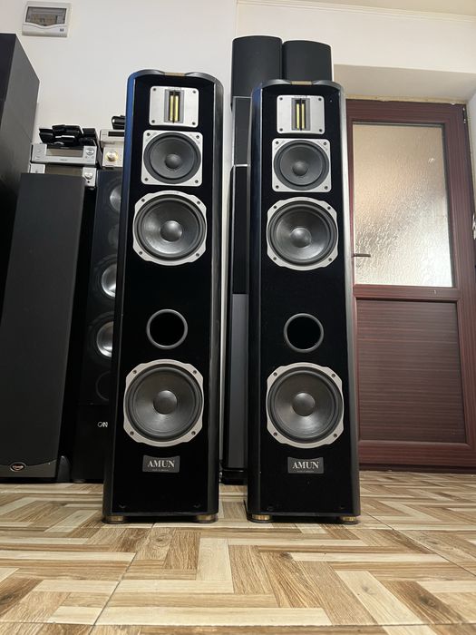 Boxe Quadral AMUN  tweeter ribbon 120w RMS 4 Ohmi