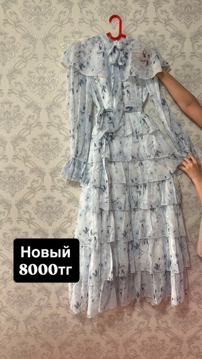 Женская одежда. Платья