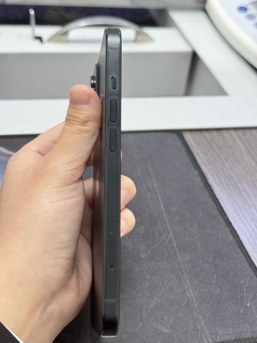 Iphone 15 , 128 gb