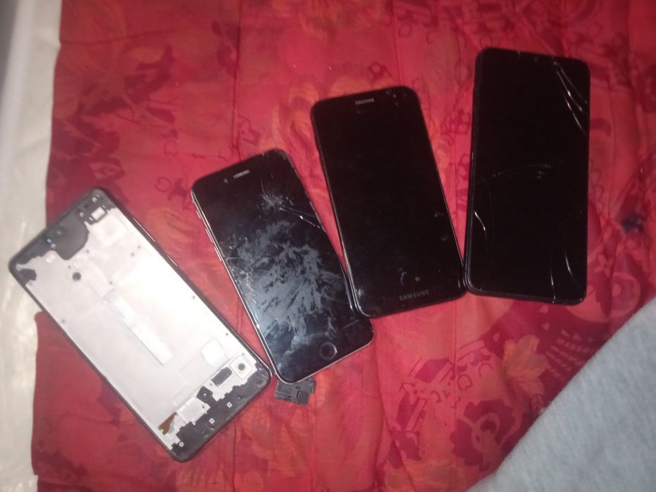 Телефоны на запчасти