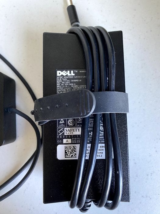 Докинг станция Dell Universal Dock D6000 + 130W Зарядно | USB-C / USB 3.0 | 3x 4K Display