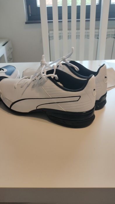 Vând ghete  Puma și pantof sport Puma