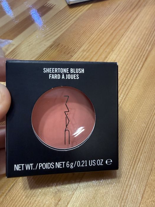 Продам оригинал Тени Tom Ford и помаду румяна Mac парфюм распив