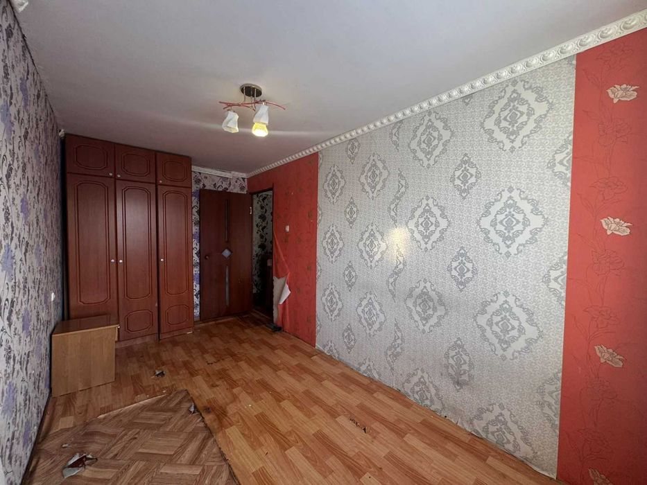 Продам 2х комн квартиру на 2 мкр