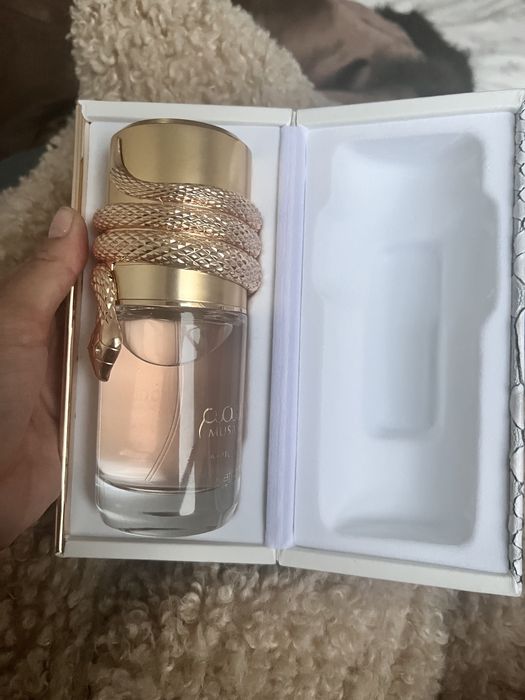 Парфюммерия , духи женский