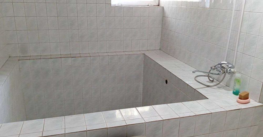 Срочно продается дом по ул.Чоштепа (Янгихает) 6 сот, 5 ком.