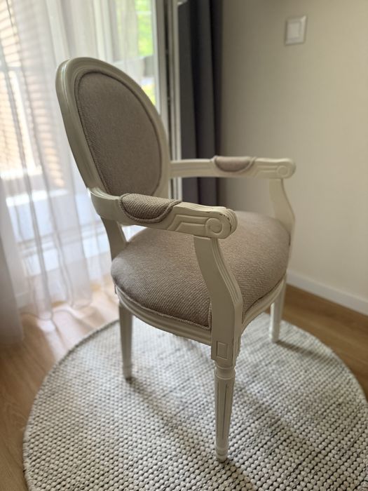 Трапезен стол KARE design