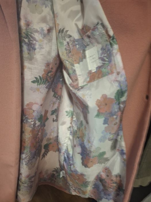 Палто пепел от рози