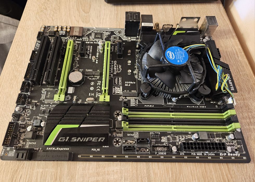 Kit socket 1151 Intel I5 7400 B150