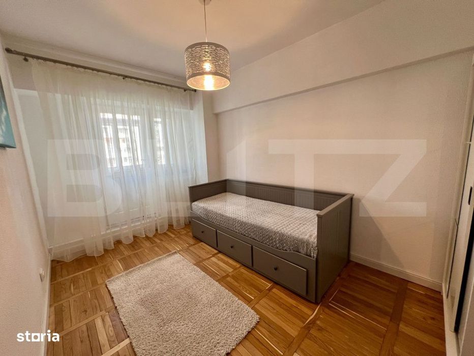 Apartament modern cu 3 camere, 85 mp, centrala si AC, zona CENTRALA