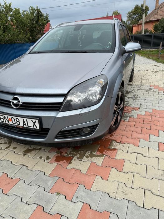 Vând Opel Astra H